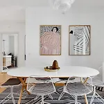 Constantin - Chic 2-bdr With Balcony * קופנהגן